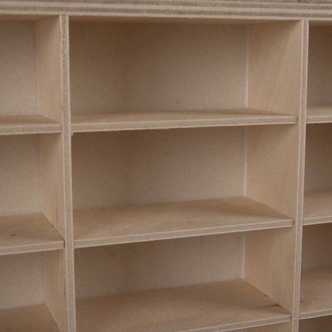 Puidust mudelautode riiul image 4