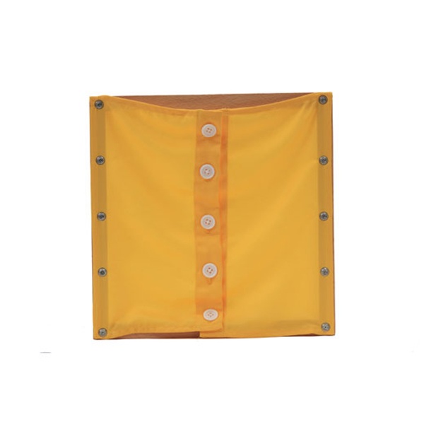 Riietumisraam väikeste nööpidega