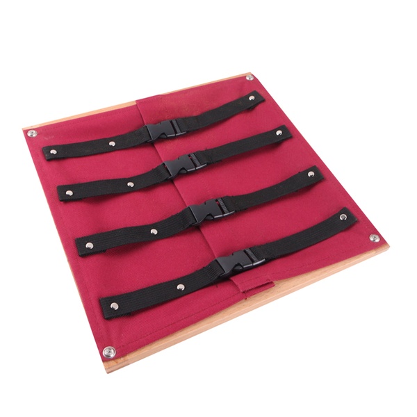 Riietumisraam pistlukkudega